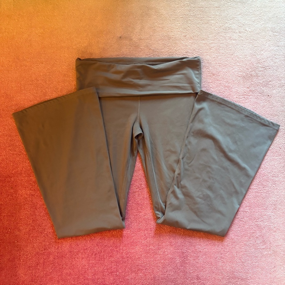 Fold-Over Waist Gray Low Rise Yoga Pants